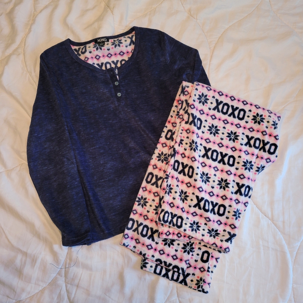 Fleece XOXO Lounge Set